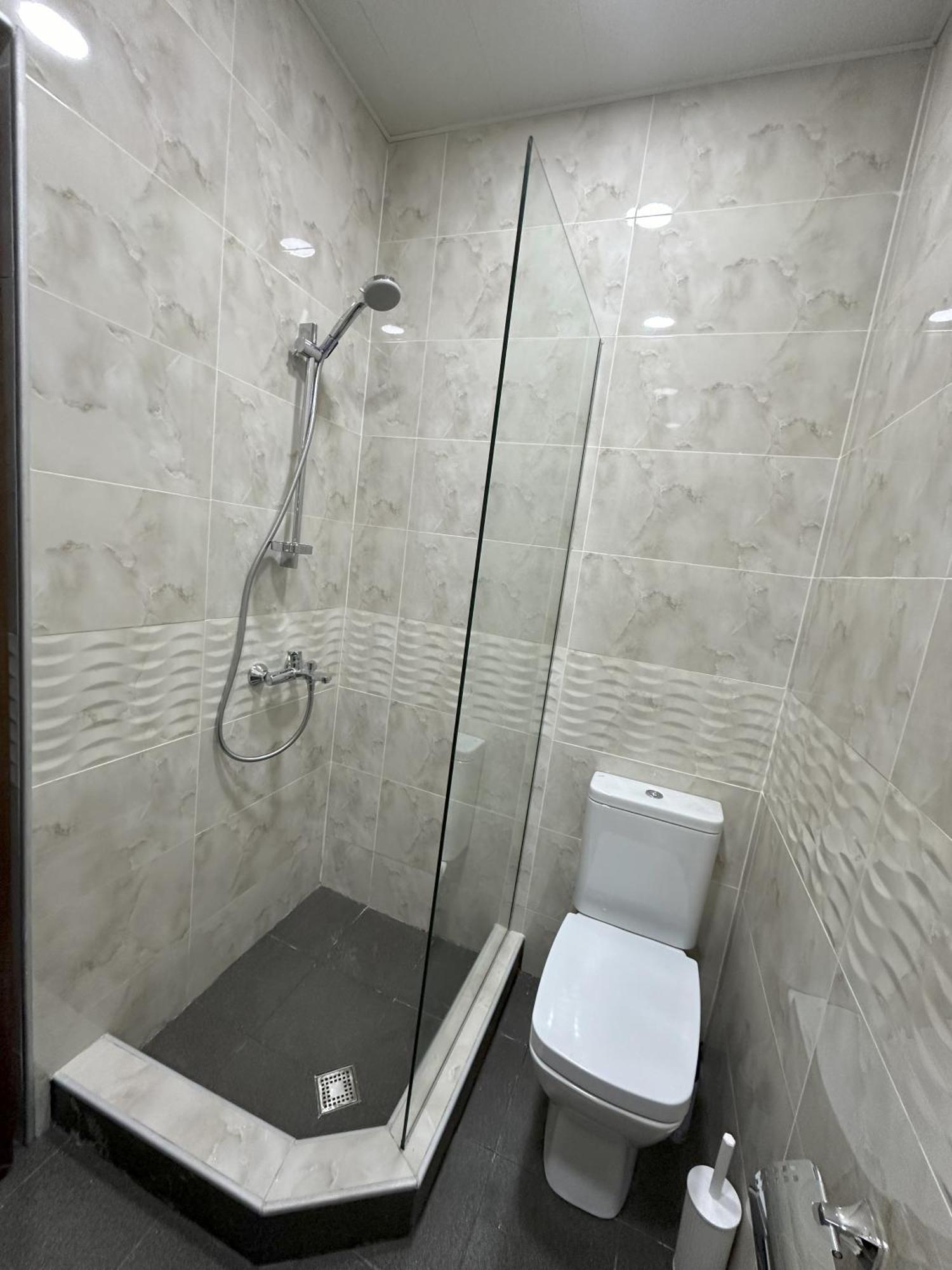 Three Palms Guest House Tbilisi Exterior foto